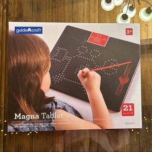 Magna Tablet - Black with Red Accessories